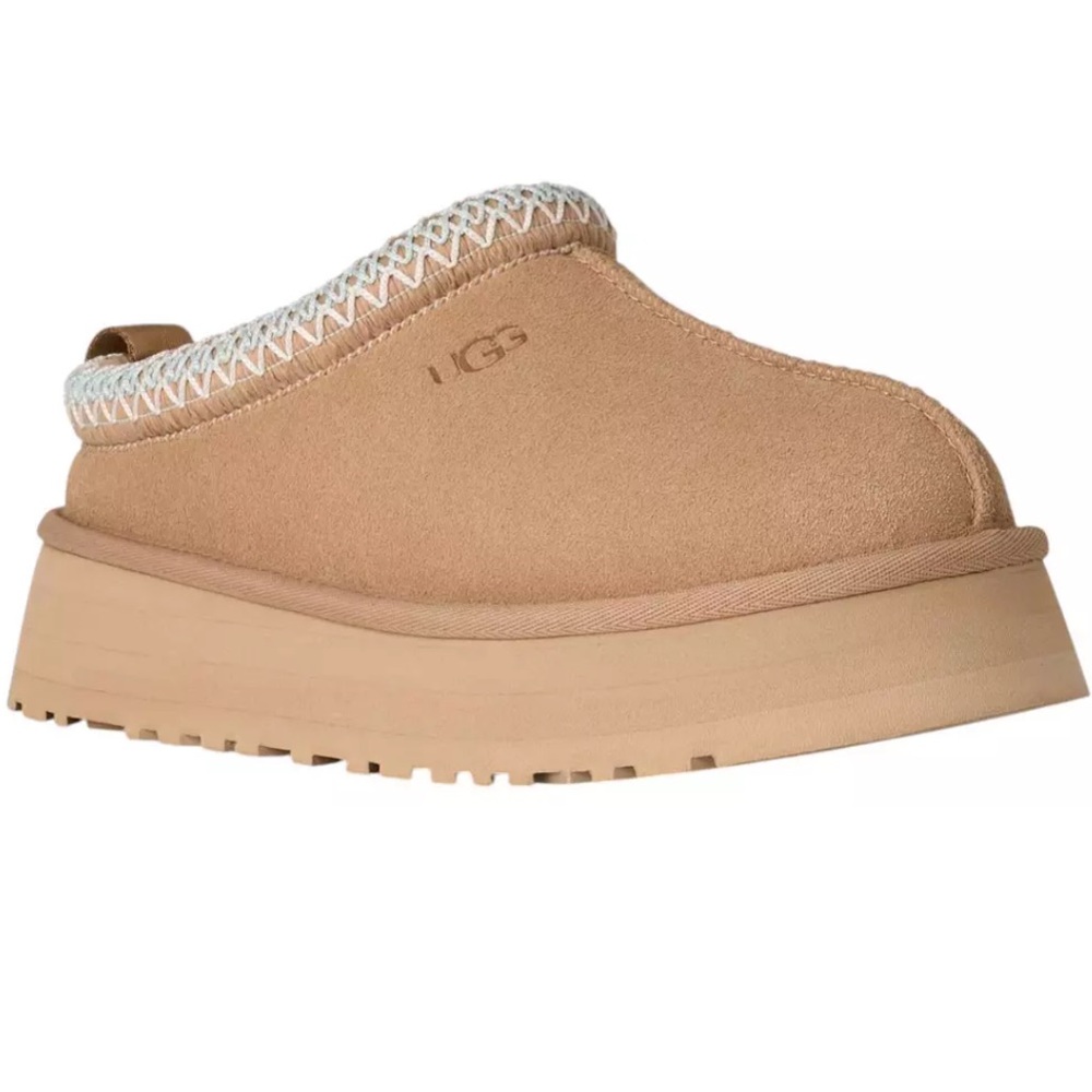 Woman’s UGG Tazz Slippers Sand Size 6